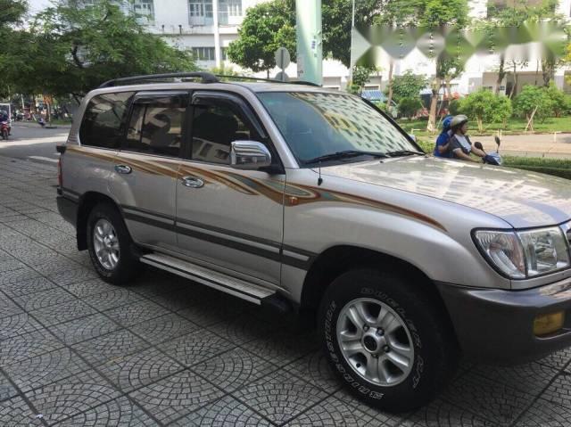 Cần bán lại xe Toyota Land Cruiser đời 2005, ít sử dụng, giá tốt