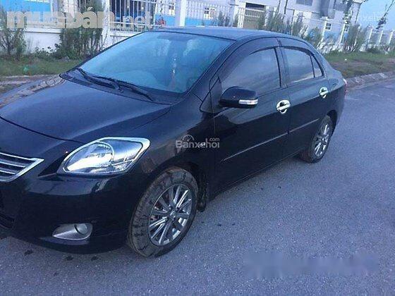 Cần bán xe Toyota Vios đời 2013, màu đen, 390tr