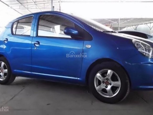 Cần bán xe Toyota Yaris 1.3 AT đời 2010, màu xanh lam, nhập khẩu như mới