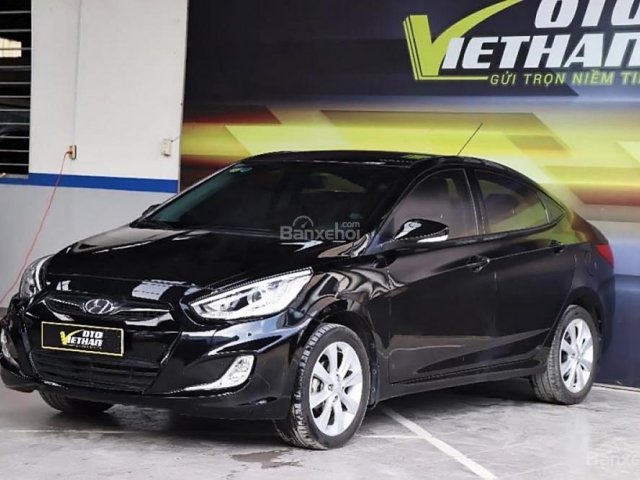 Cần bán Hyundai Accent 1.4MT đời 2013, màu đen, xe nhập, 426 triệu