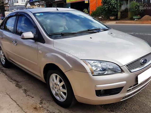 Bán xe Ford Focus 1.8MT Ghia năm 2005