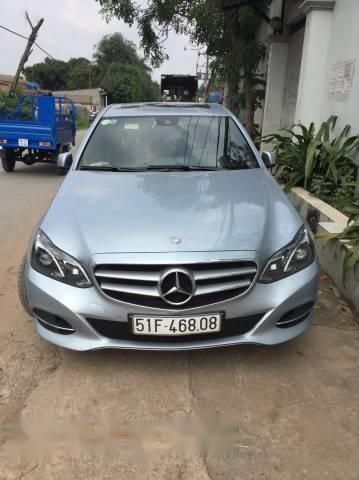 Cần bán xe Mercedes E250 đời 2014, màu xám, nhập khẩu