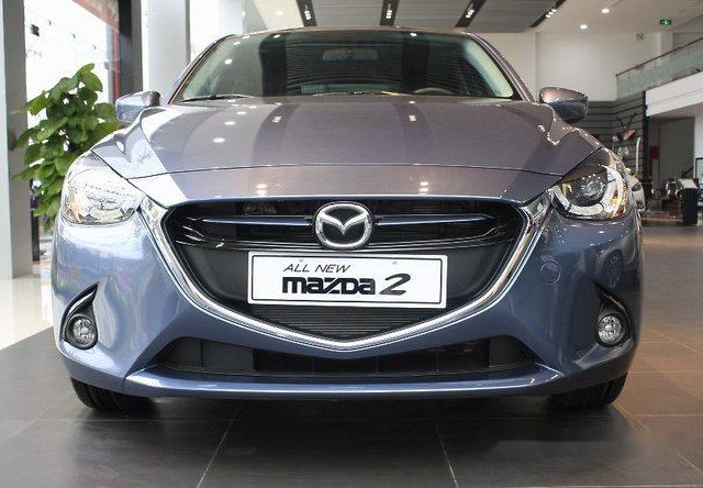 Cần bán xe Mazda 2 đời 2017, giá chỉ 550 triệu