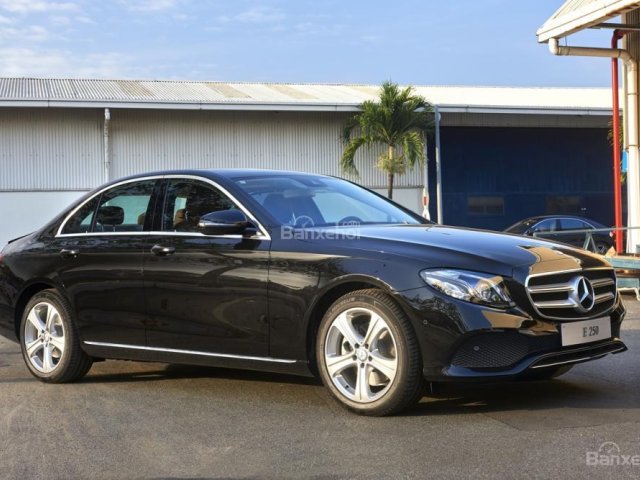 Mercedes Việt Nam Star Hà Nội bán Mercedes E250 2017, giá tốt nhất cả nước: 0941187777