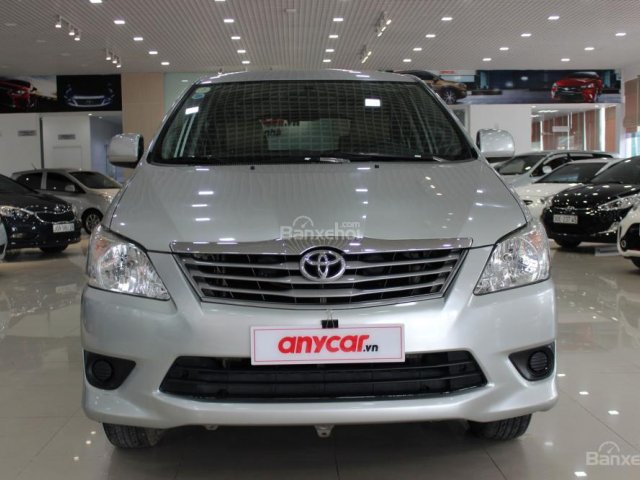 Bán Toyota Innova E 2.0MT năm 2013, màu bạc, 559tr