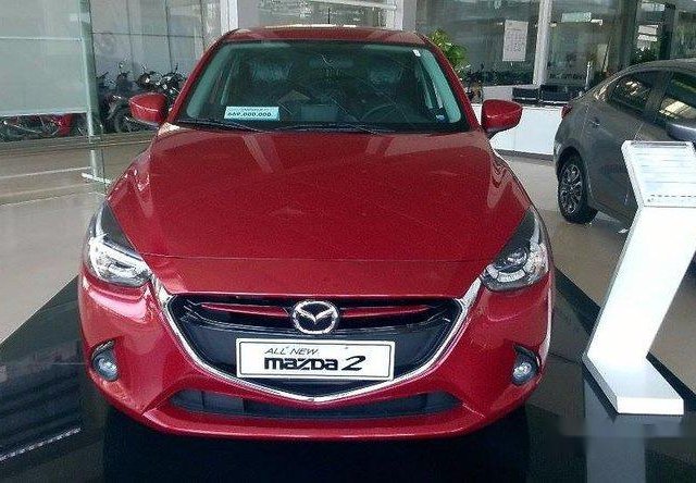 Bán ô tô Mazda 2 đời 2017, màu đỏ