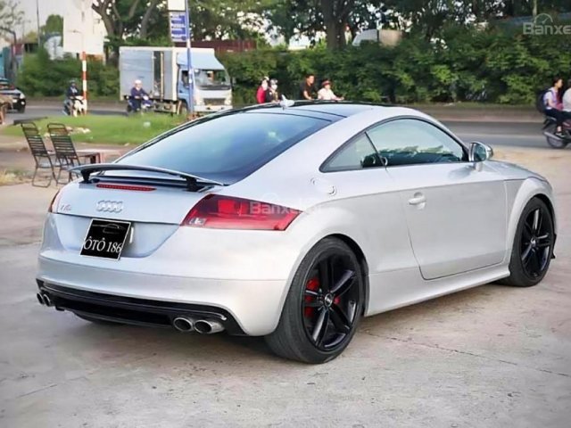 Cần bán gấp Audi TT S 2.0 AT đời 2008, màu trắng, xe nhập