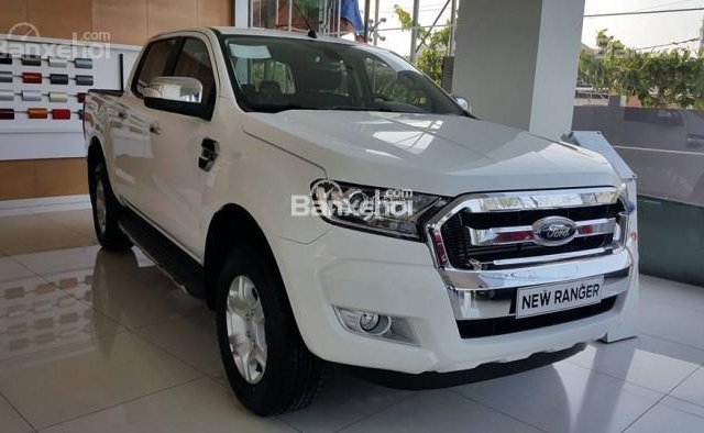 Ranger Wildtrak 3.2L 4x4 AT, giá tốt nhất hiện nay, cùng nhiều quà tặng khuyến mãi cao cấp