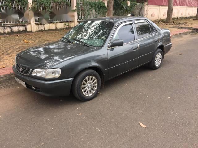 Cần bán gấp Toyota Corolla altis MT đời 2001