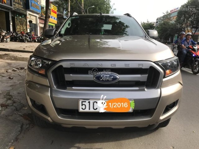 Ford Ranger XLS MT 1/2016 chạy 28,000 full option