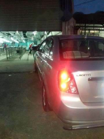 Bán Chevrolet Lacetti đời 2009, màu bạc