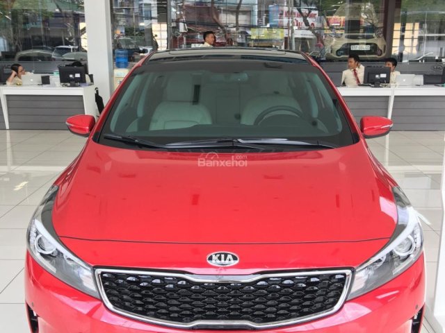 Bán xe Kia Cerato 1.6AT mới 100%, hệ thống trả góp 95%, không cần chứng minh thu nhập