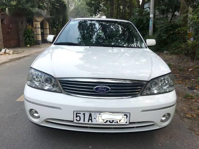 Bán Ford Laser AT 2004, màu trắng