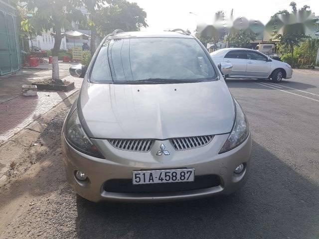 Cần bán Mitsubishi Grandis 2.4 MIVEC đời 2007, giá tốt