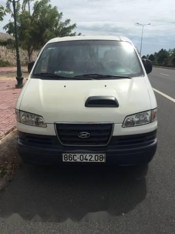 Bán gấp Hyundai Libero đời 2004, màu trắng