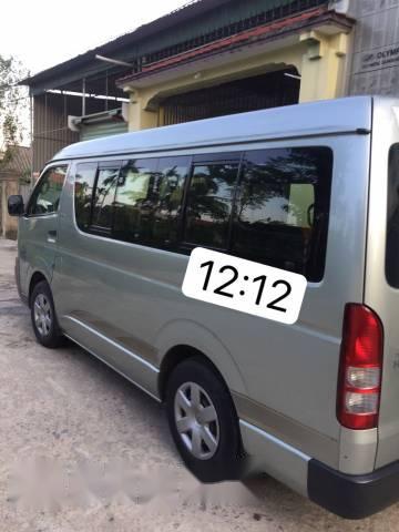 Cần bán gấp Toyota Hiace đời 2008, màu bạc