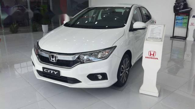 Bán Honda City đời 2017, màu trắng, 581 triệu