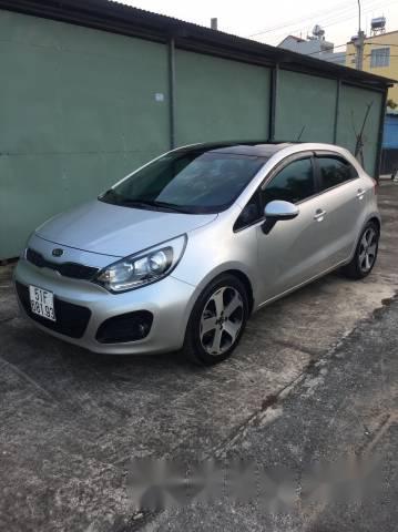 Bán xe cũ Kia Rio đời 2012, màu bạc, giá 398tr