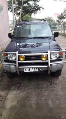 Cần bán xe Mitsubishi Pajero đời 1999, màu xanh 