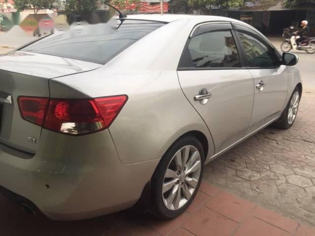 Bán Kia Forte đời 2012, màu bạc, giá 410tr