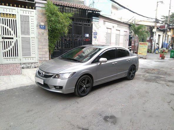 Bán gấp Honda Civic 2.0AT đời 2008, màu bạc giá cạnh tranh