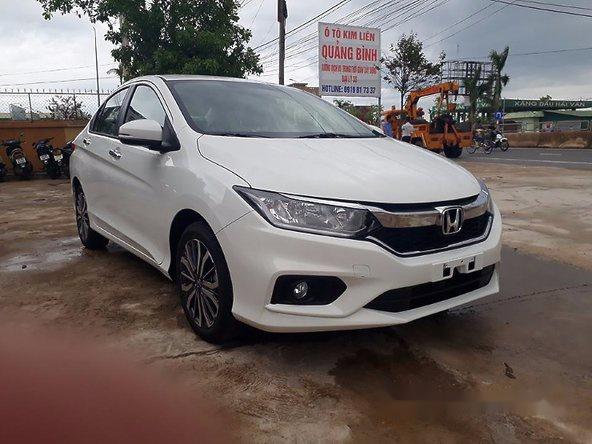 Cần bán xe Honda City sản xuất 2017, màu trắng