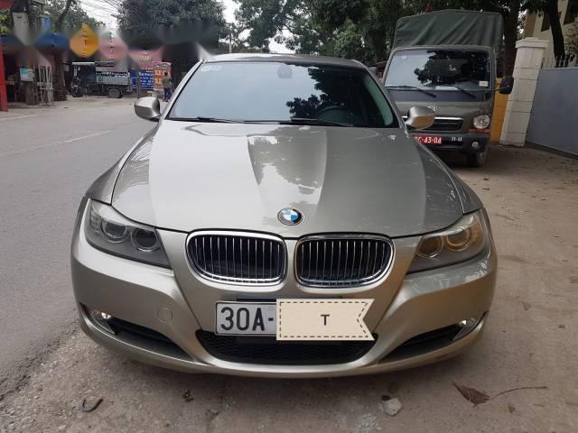 Bán BMW 3 Series 320i đời 2010, nhập khẩu nguyên chiếc, 529 triệu