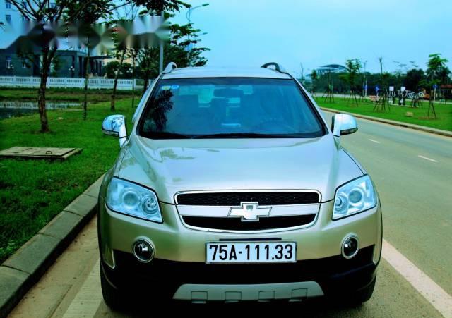 Bán Chevrolet Captiva đời 2008, màu vàng cát