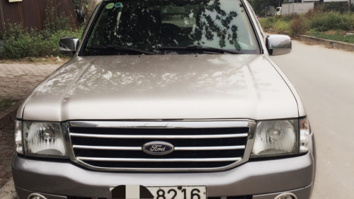 Cần bán gấp Ford Everest 2.6 MT 2007 số sàn