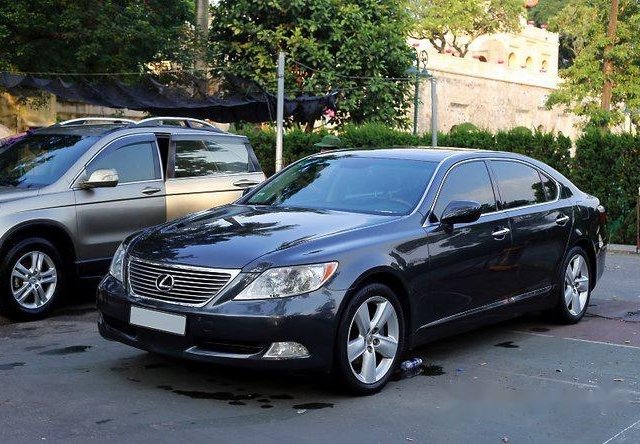 Chính chủ bán Lexus LS 460 L sản xuất 2007, màu đen