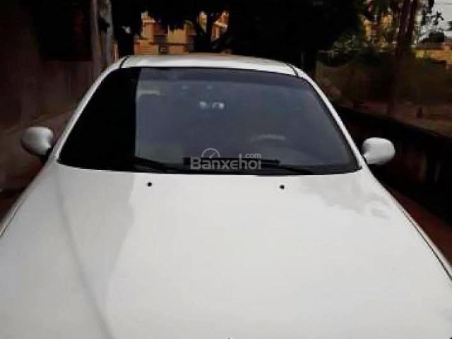 Cần bán Daewoo Lanos SX đời 2002, màu trắng