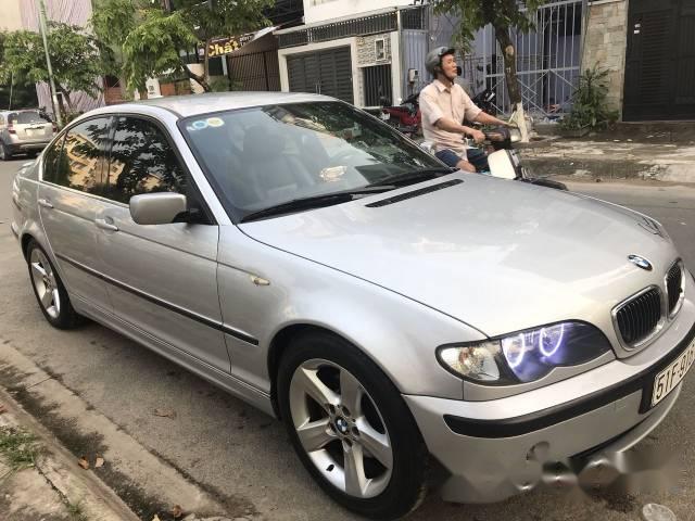 Bán BMW 3 Series 325i năm 2004, màu bạc, giá chỉ 315 triệu