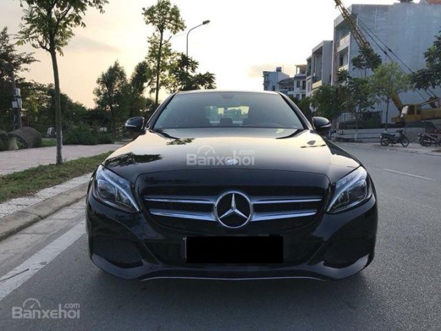 Mercedes C200 chưa bao giờ hết hot, đời 2015 màu đen, nội thất đen, xe cực đẹp cực lướt nhé