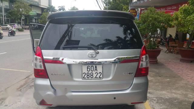 Bán Toyota Innova đời 2016, màu bạc