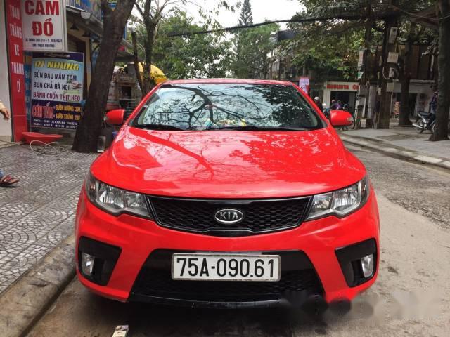 Cần bán Kia Cerato năm 2010, màu đỏ