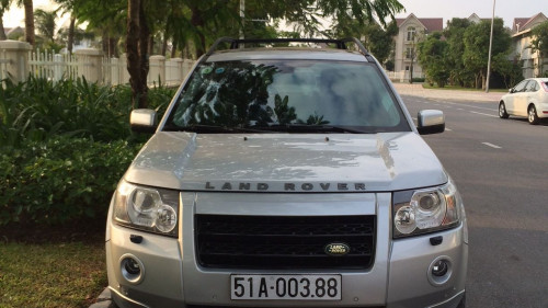 Bán LandRover Freelander 3.2L AT đời 2008, màu bạc, nhập khẩu nguyên chiếc