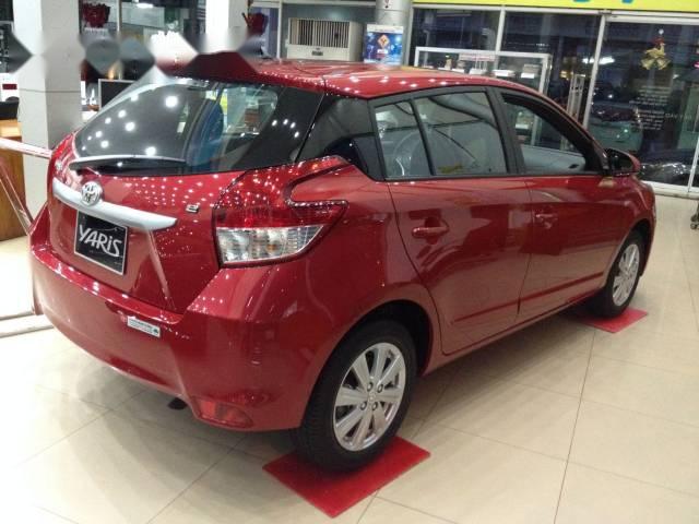 Bán xe Toyota Yaris E đời 2017, màu đỏ, 592 triệu