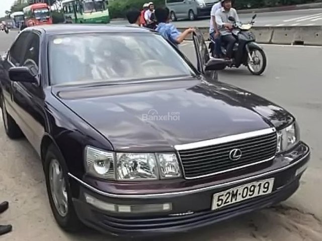 Cần bán Lexus LS 400 năm 1990, màu đỏ, nhập khẩu số tự động, giá chỉ 180 triệu