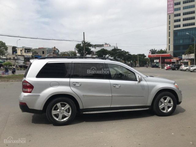 Cần bán xe Mercedes GL450 4Matic 2009, màu bạc