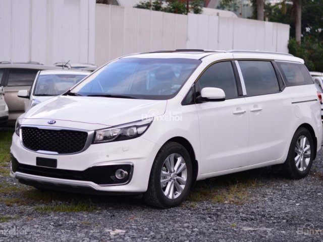 Bán xe Kia Sedona giảm giá đặc biệt, ngân hàng hỗ trợ 90%, nhiều màu, giao xe ngay. LH Ngay: 0985793968