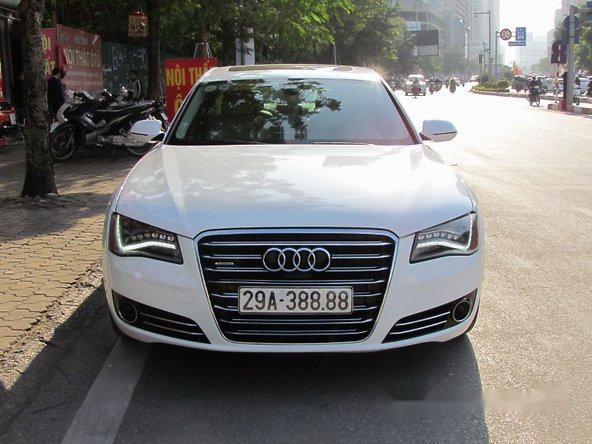 Cần bán Audi A8 đời 2011, màu trắng, xe nhập chính chủ