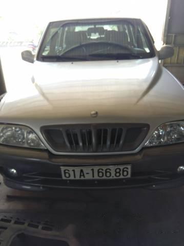 Bán ô tô Ssangyong Musso đời 2001 xe gia đình  