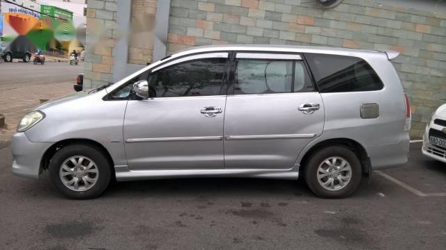 Cần bán Toyota Innova G đời 2007, màu bạc