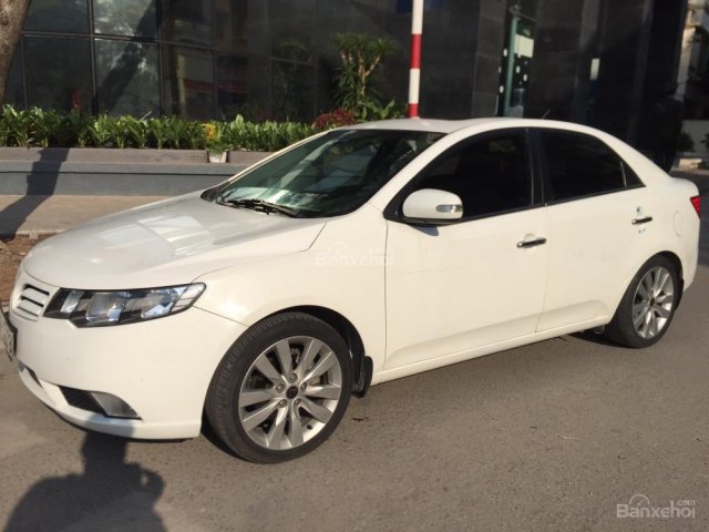 Kia Cerato 1.6 AT 2010, đăng ký 2011, trắng trắng tinh