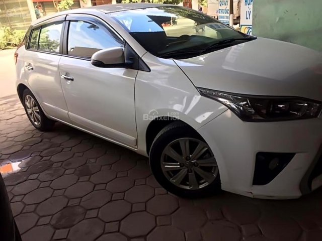 Bán xe Toyota Yaris đời 2014, màu trắng, nhập khẩu nguyên chiếc chính chủ, giá chỉ 525 triệu