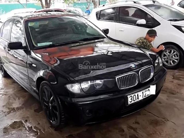 Cần bán gấp BMW 3 Series 325i đời 2004, màu đen chính chủ, giá tốt