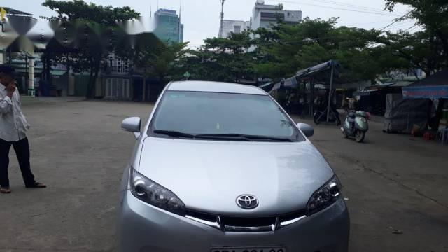 Cần bán xe Toyota Wish đời 2012, giá 690tr