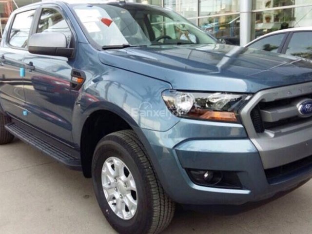 Cần bán xe Ford Ranger XLS MT sản xuất 2017, nhập khẩu nguyên chiếc, giá tốt liên hệ ngay 093.309.1713