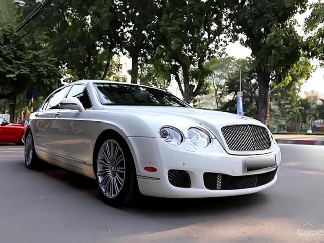 Cần bán gấp Bentley Continental Flying Spur 2010, màu trắng, nhập khẩu nguyên chiếc