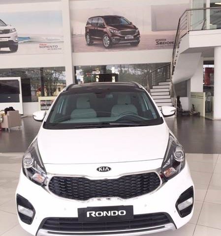 Bán xe Kia Rondo đời 2017, màu trắng, nhập khẩu, giá tốt